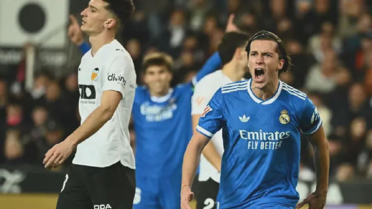 Alvaro Carreras Cetak Gol, Real Madrid Tumbangkan Valencia 2-0