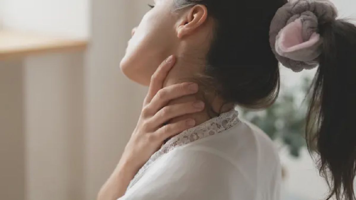 Gentle Neck Flow Bantu Redakan Leher Kaku Saat Bangun Tidur