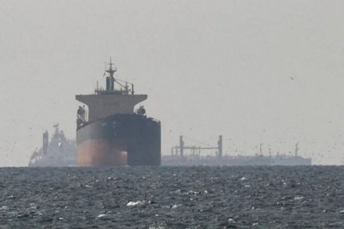 Iran Luncurkan Serangan Rudal ke Enam Negara Teluk