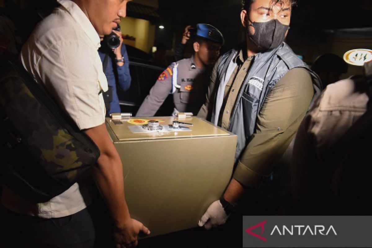 Polri Limpahkan Kasus Korupsi Batu Bara, Komjak Soroti Kinerja Jampidsus