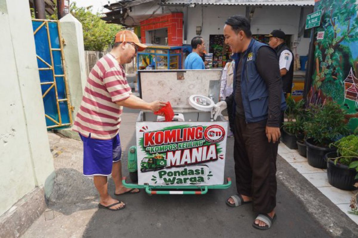 Kompos Keliling Gandaria Utara Solusi Kurangi Sampah Rumah Tangga