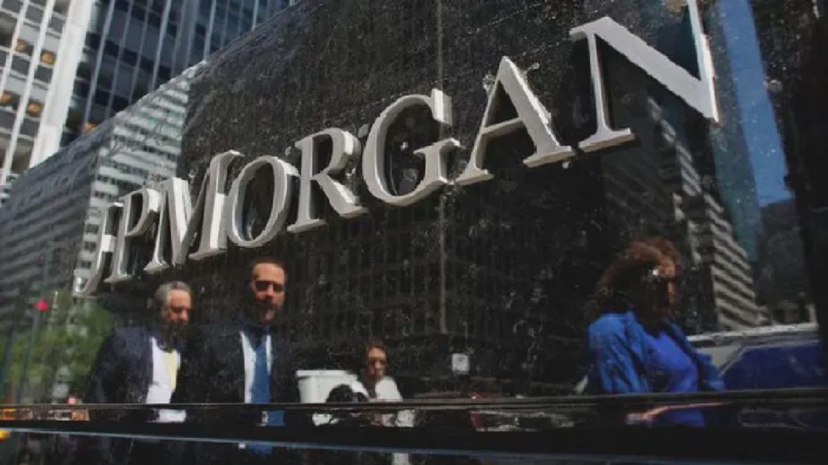 JPMorgan Chase Setop Alokasi Anggaran Telepon Seluler untuk Karyawan