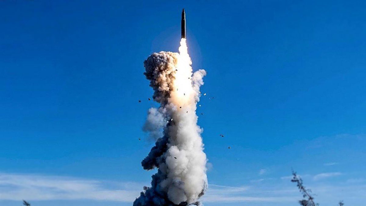 China Sukses Uji Coba Tangkap Roket di Laut, Lompatan Teknologi
