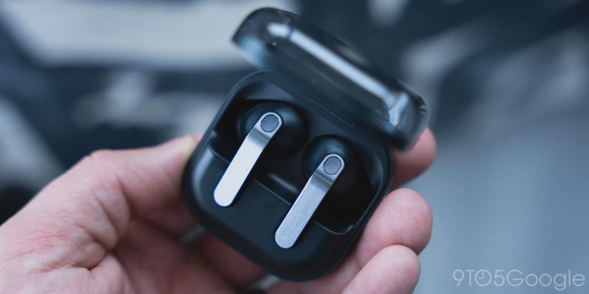 Samsung Bocorkan Galaxy Buds On dan Smartwatch Baru Jelang Peluncuran