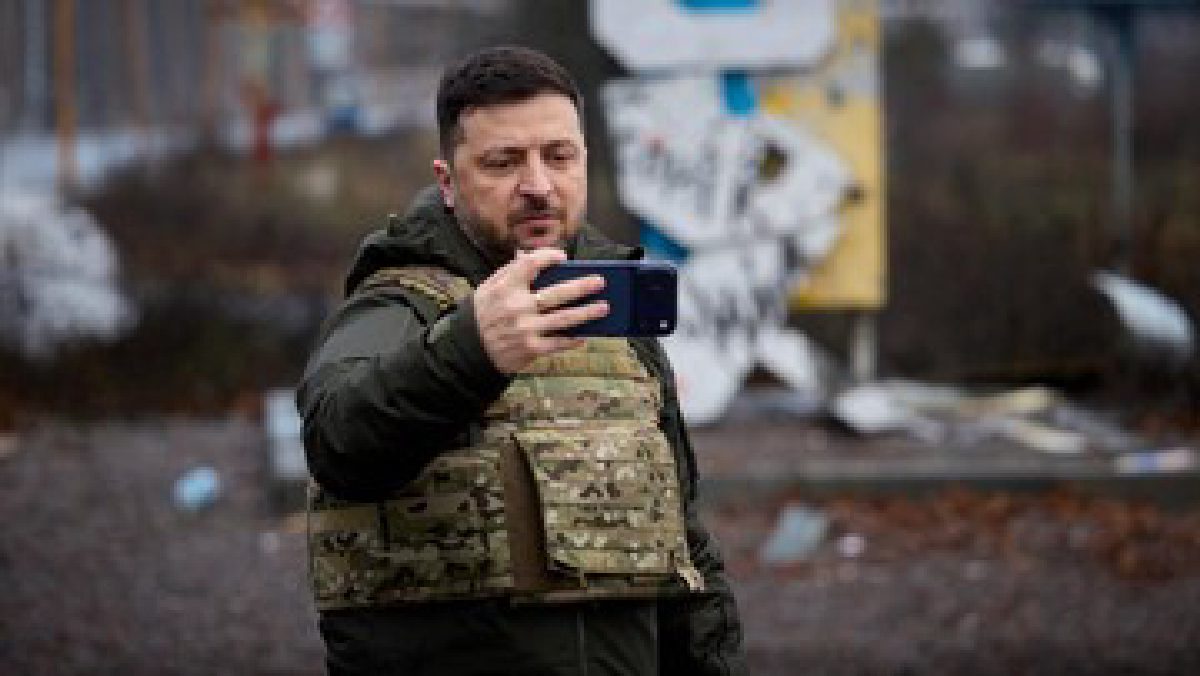 Zelensky Copot PM Svyrydenko, Kabinet Ukraina Dirombak Total