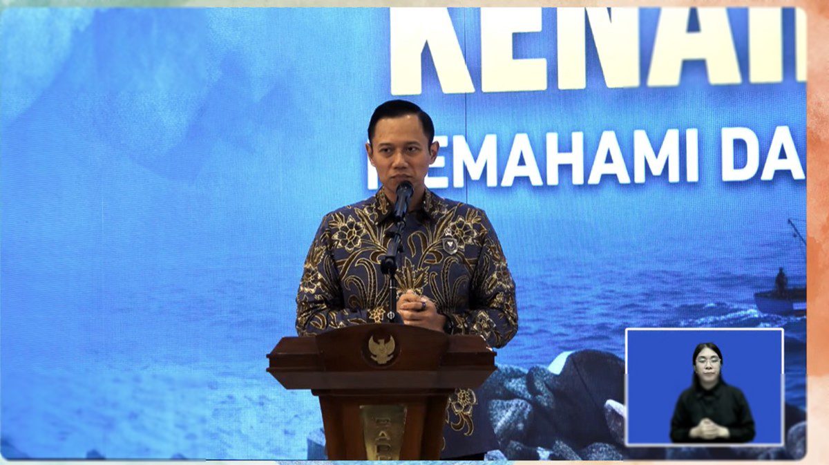 Kenaikan Air Laut Ancam Mesin Ekonomi, AHY Minta Mitigasi Segera